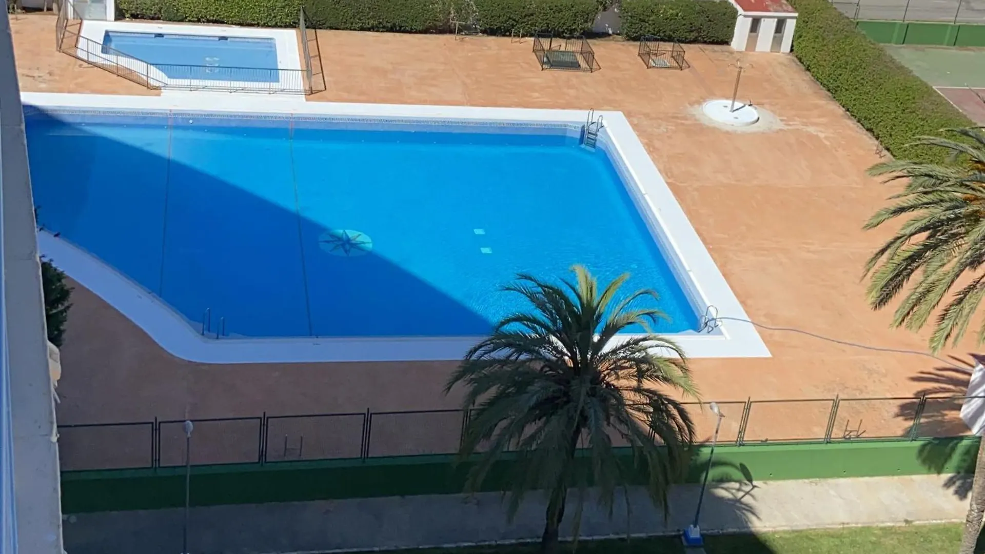 アパート Apartamento Con Gran Terraza トレ・デル・マール スペイン
